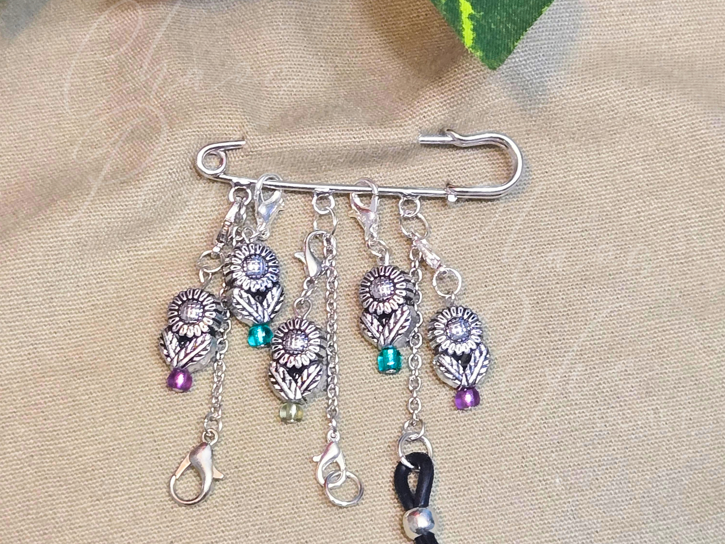 The Changelings Clasp: Sunflower Delight Chatelaine