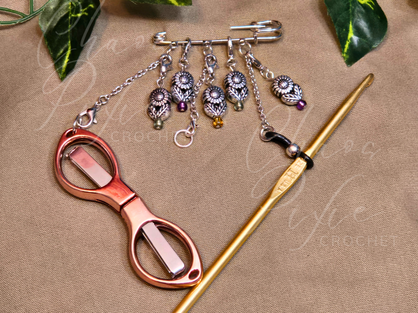The Changelings Clasp: Sunflower Delight Chatelaine